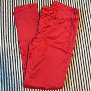 Coral Maurice's skinny jean