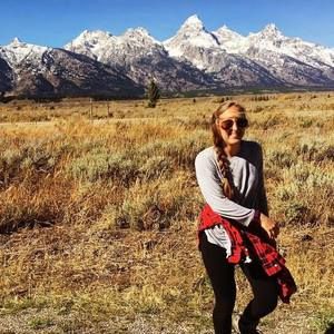 Meet your Posher, Meredith