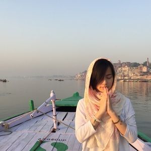 Meet your Posher, Cheng