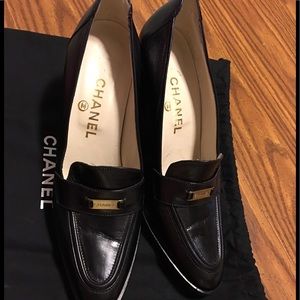 Chanel heels size 391/2.