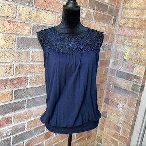SUMMER CLEARANCE!! Beautiful navy blouse