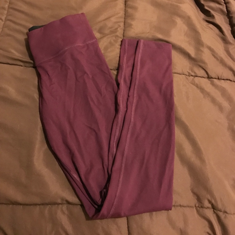 VS Pink Maroon Leggings