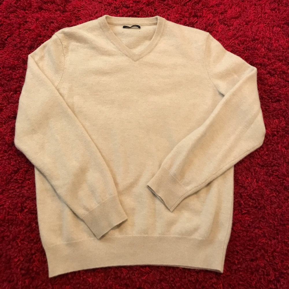 100% CASHMERE Sweater. M