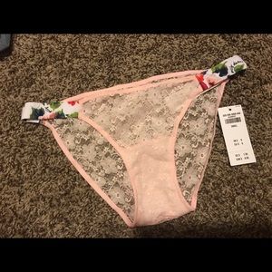 Hollister baby pink panties