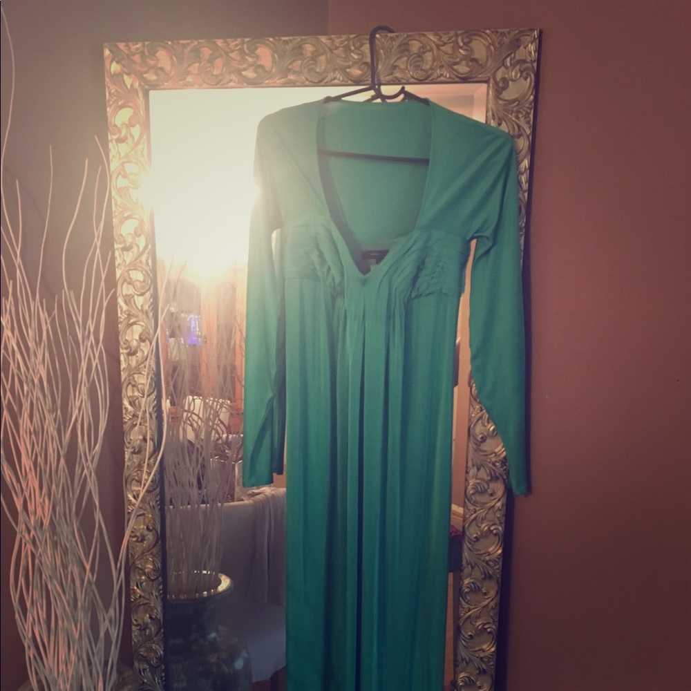 BCBG MAXAZRIA DRESS SMALL