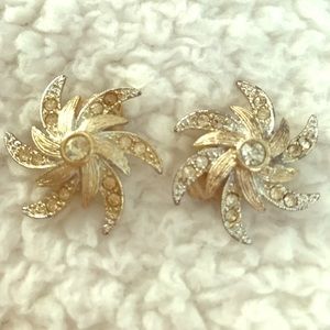 Sarah Coventry Vintage Earrings