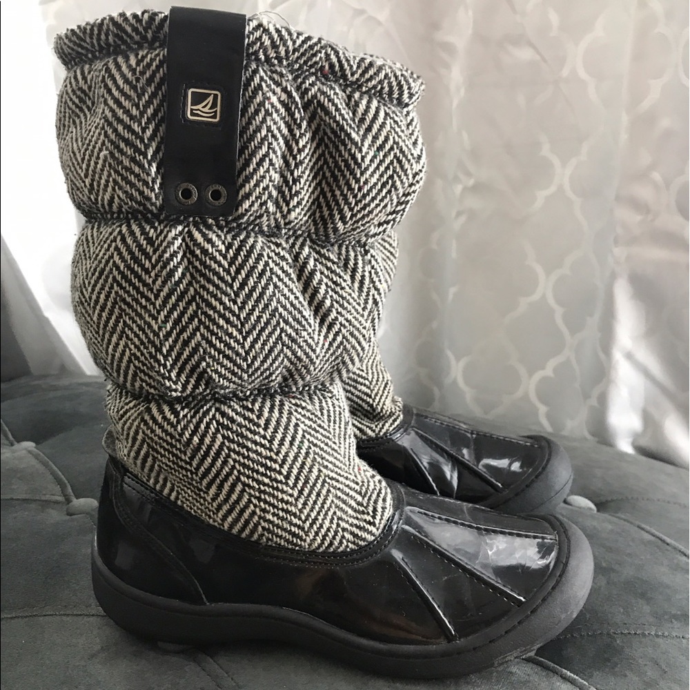 Rain boots