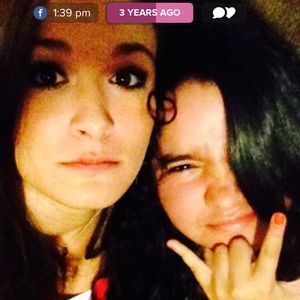 Meet your Posher, Courtney