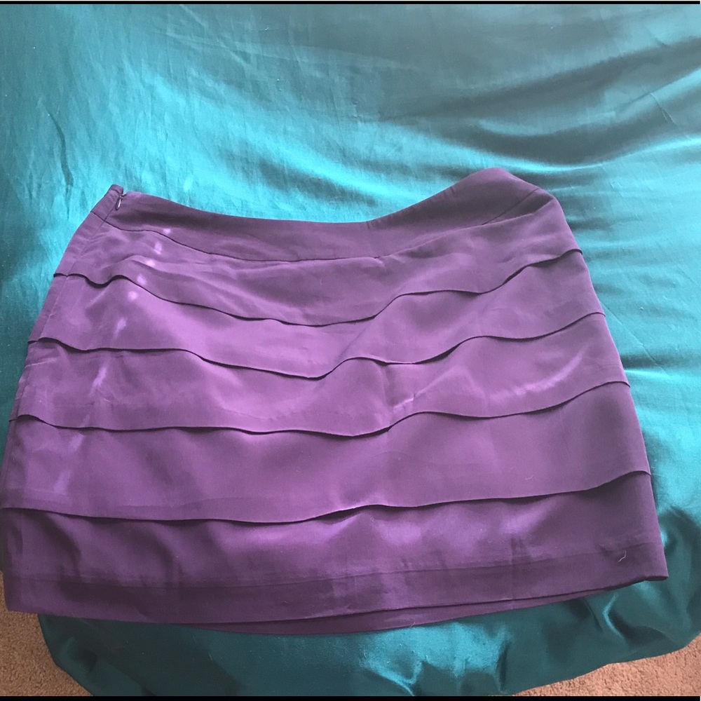 💜Loft purple layer skirt.