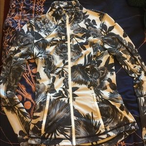 Lululemon floral forme jacket