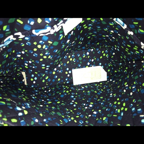 Vera Bradley Ink Blue Tote NWT - Picture 3 of 3