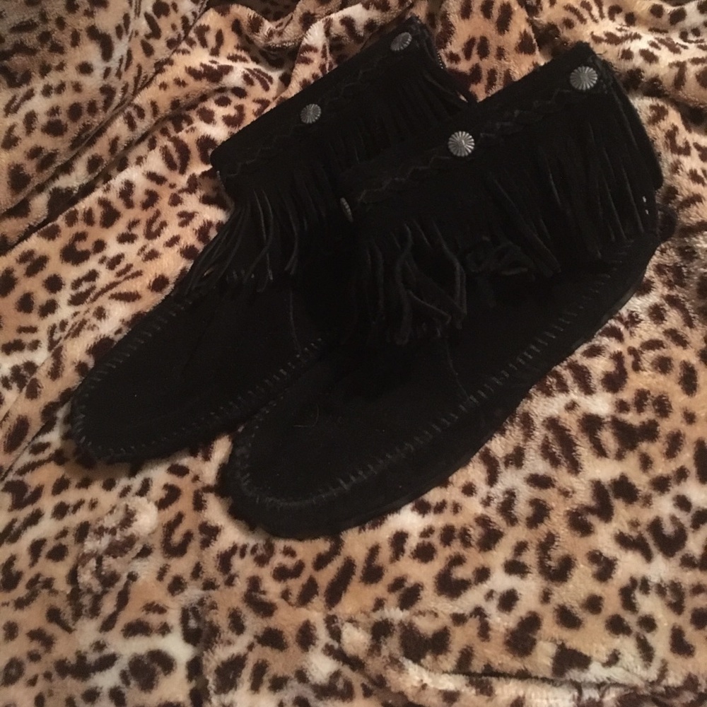 Faux suede fringe booties