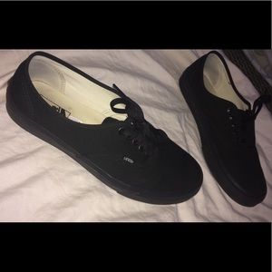 Vans Authentic Black/Black Canvas Shoes size 11