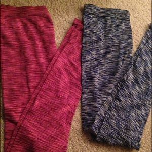 Seamless Pro Fit Mid-Rise Workout Leggings