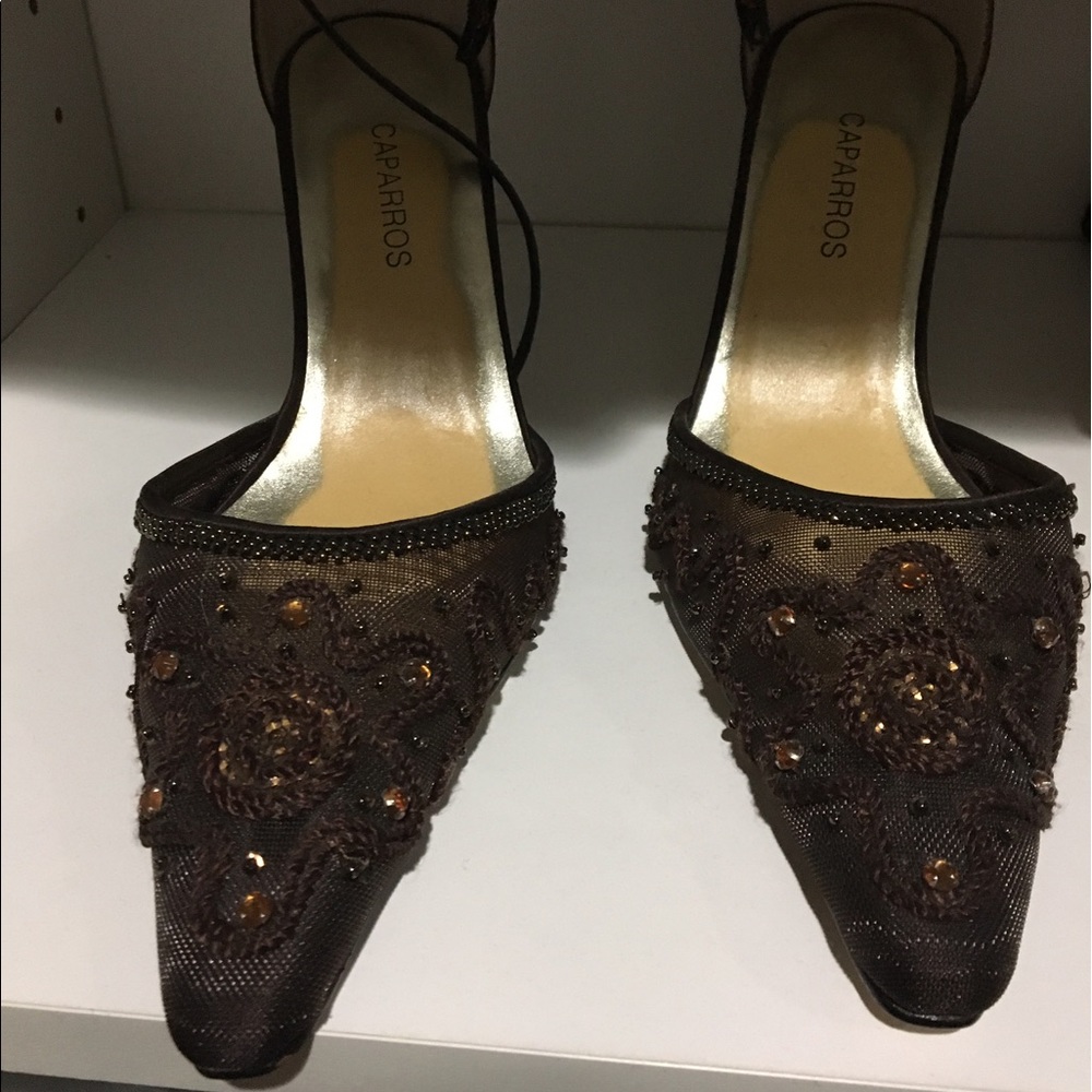 Brown woman's dress shoes