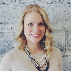 Meet your Posher, Andrea