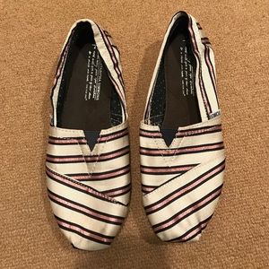 Toms Ribbon flats