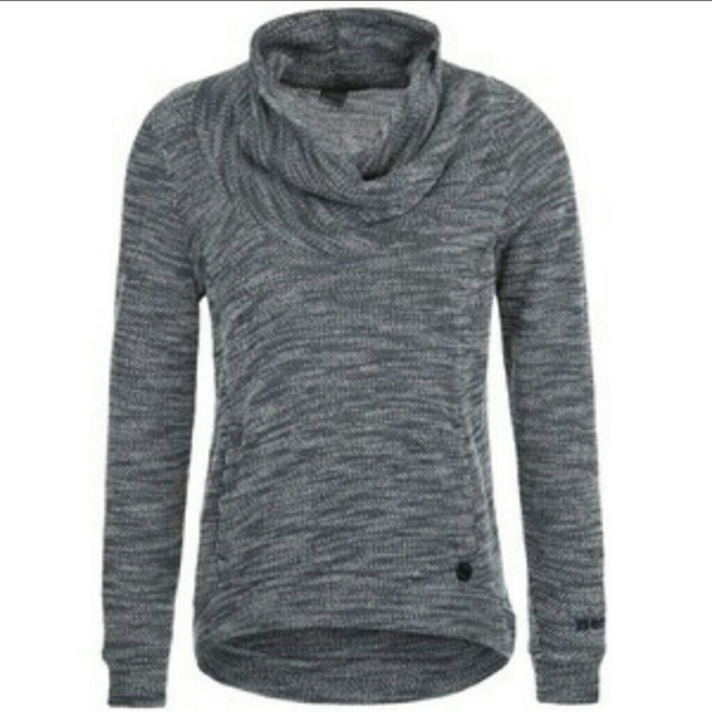 Bench loose turtle neck