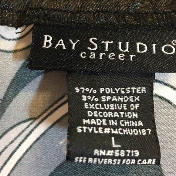 BAY STUDIO CAREER JEWELED TOP SIZE L - LIKE NEW! - Picture 4 of 4