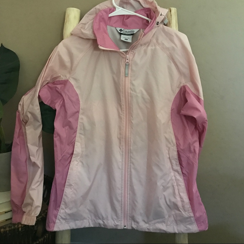 New Columbia pink windbreaker women's