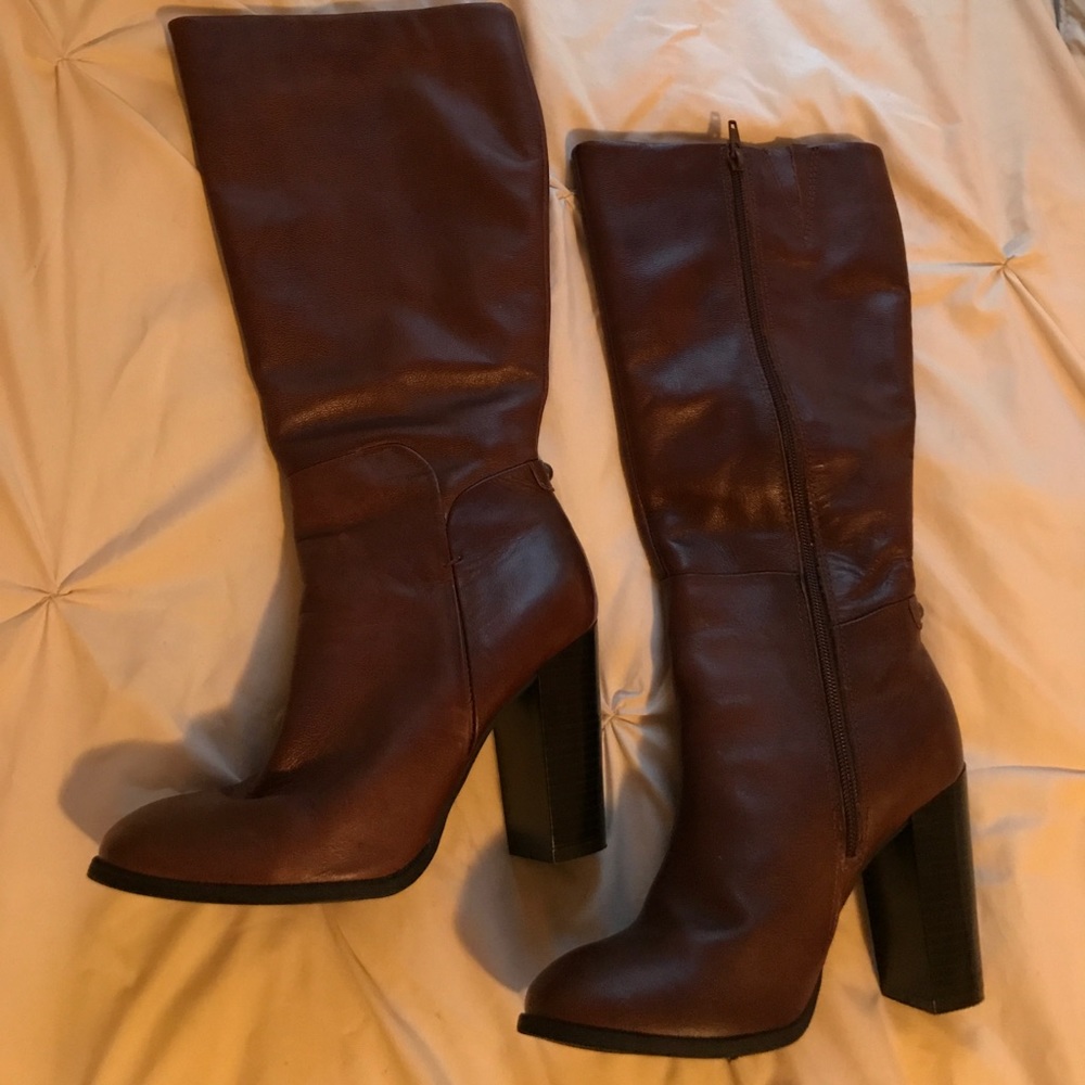 Brown heeled leather boots