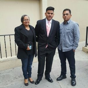 Meet your Posher, Felix