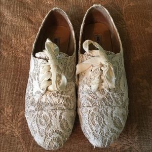 Lace/Glitter Flats
