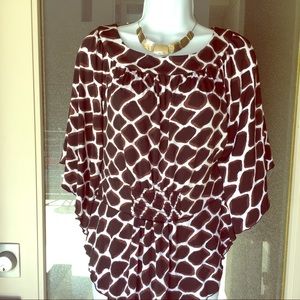 Winged sleeves shirt