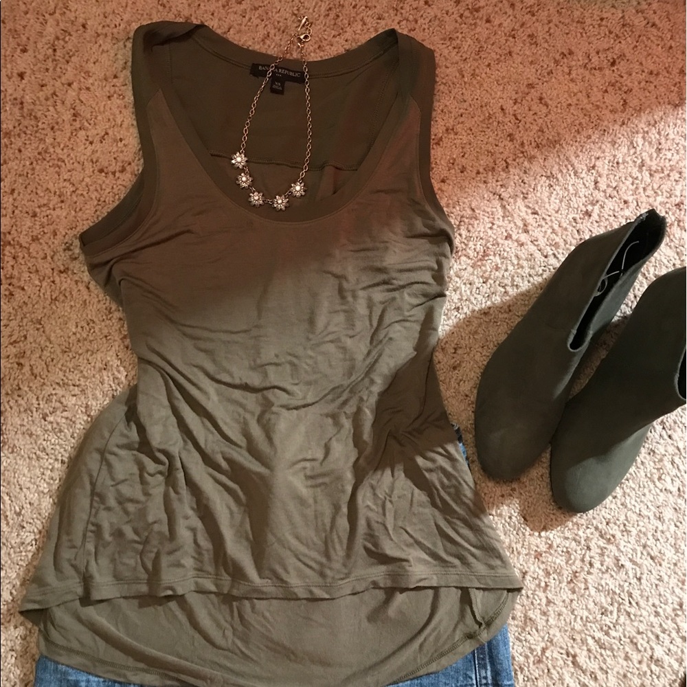 💕💕Banana Republic Forest green Tunic Top XS💕💕