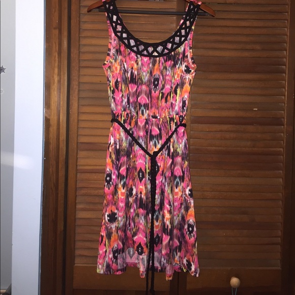 Bright ikat high low dress 💐 - Picture 2 of 3