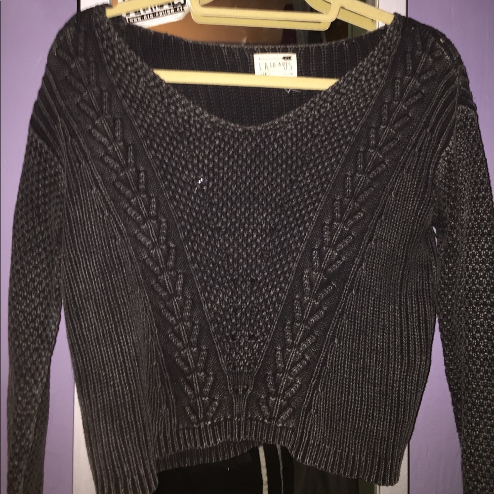 black grey cropped sweater