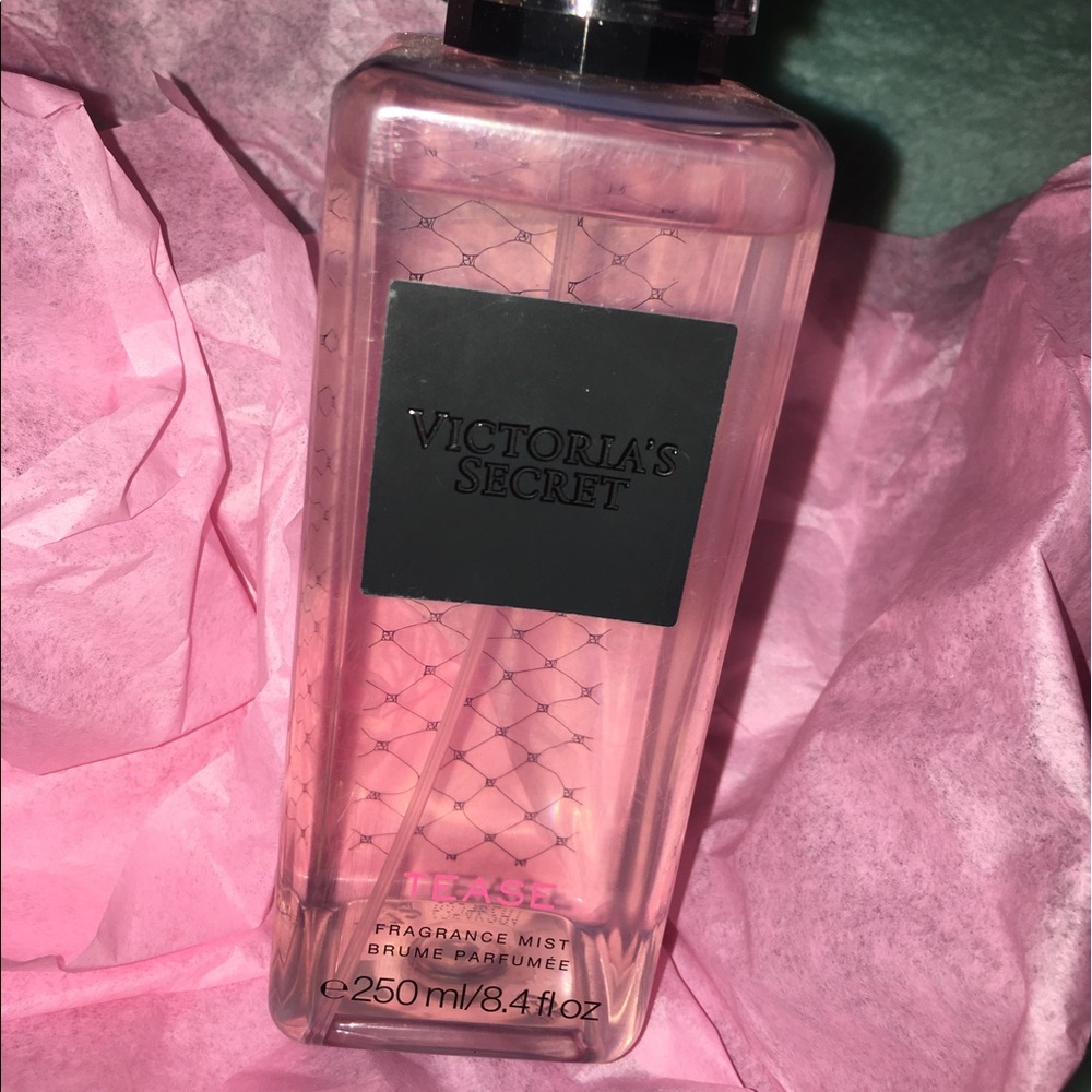 TEASE VICTORIA SECRETS🖤🆕