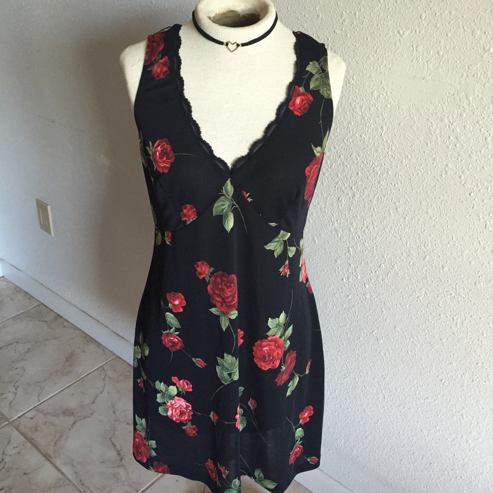 90s Rose dress 🌹
