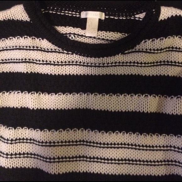 SOLD --Comfy forever 21 sweater - Picture 2 of 2