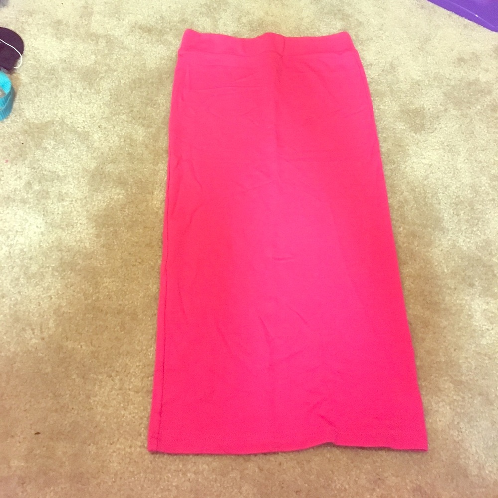Hot pink pencil skirt NWT