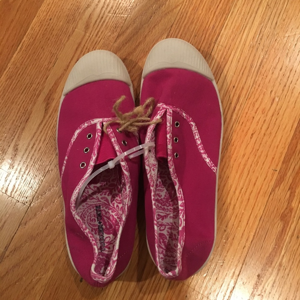 New kids shoes tucker+tate pink size 4M
