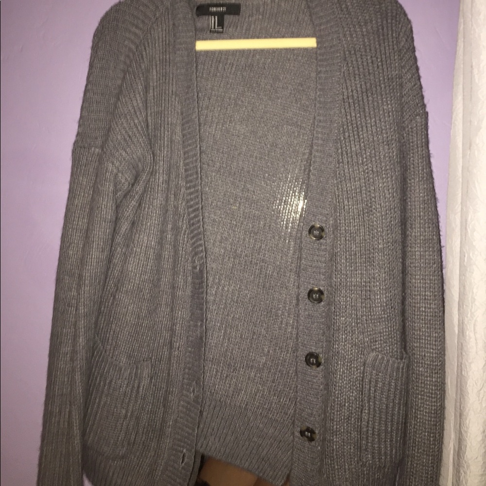 grey buttoned cardigan