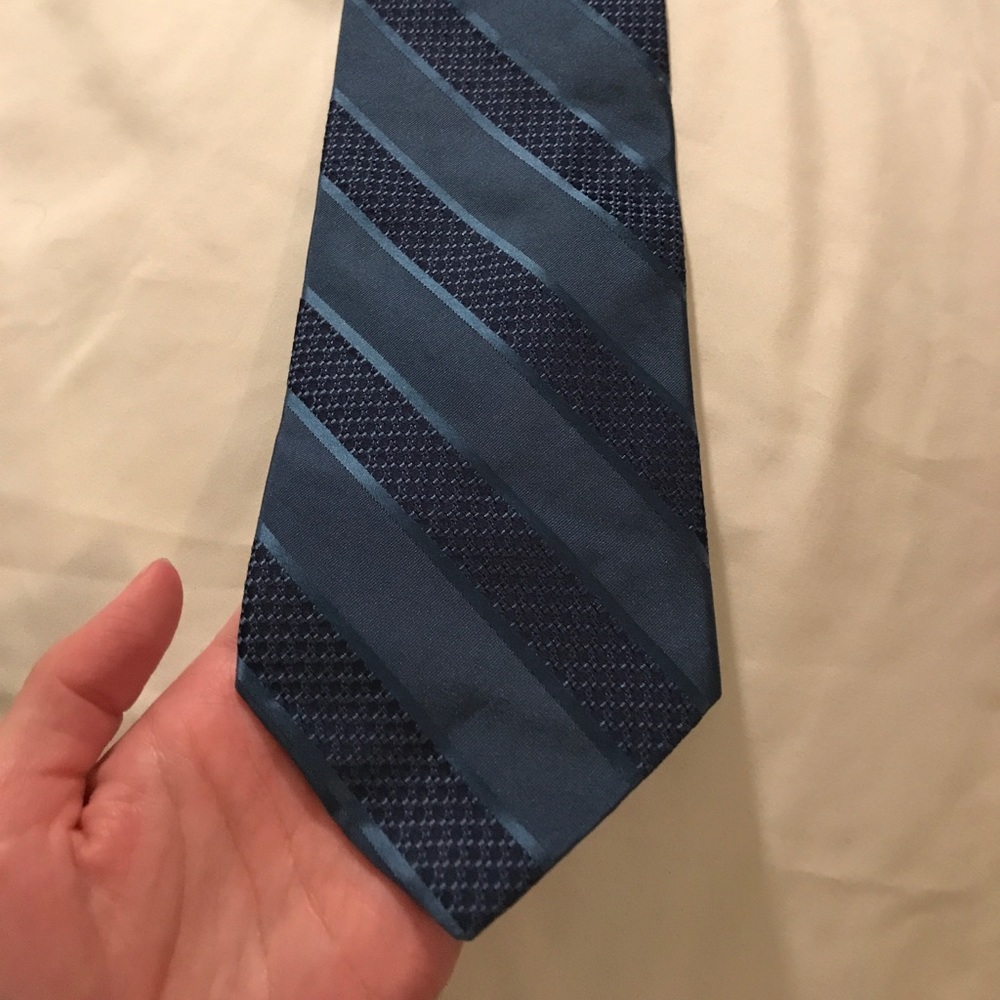 Express Men's Tie