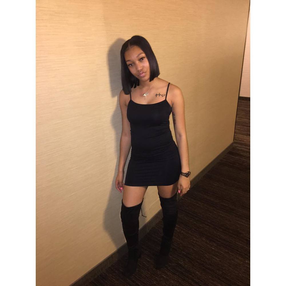 Meet your Posher, Domonique