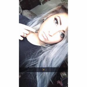 Meet your Posher, Mel