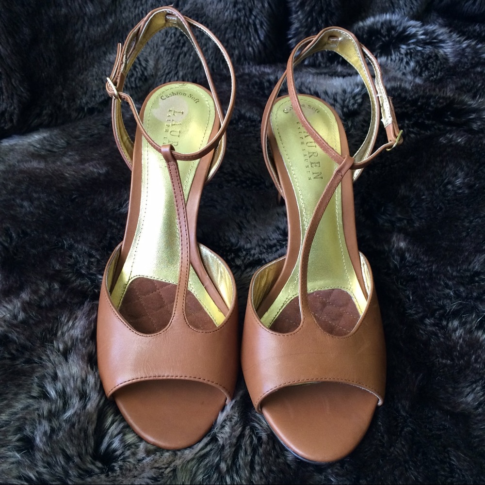 LRL T-strap heels 👡 🐎