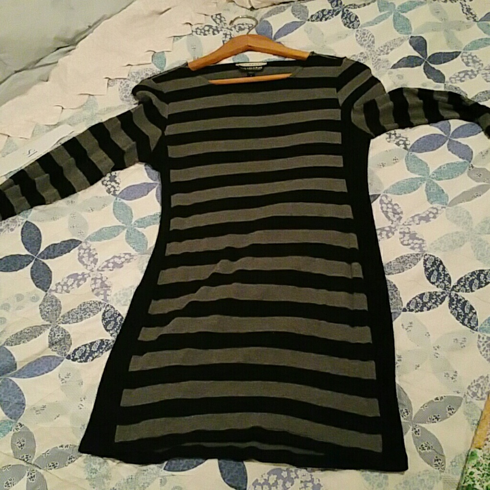 Pea in the pod maternity dress