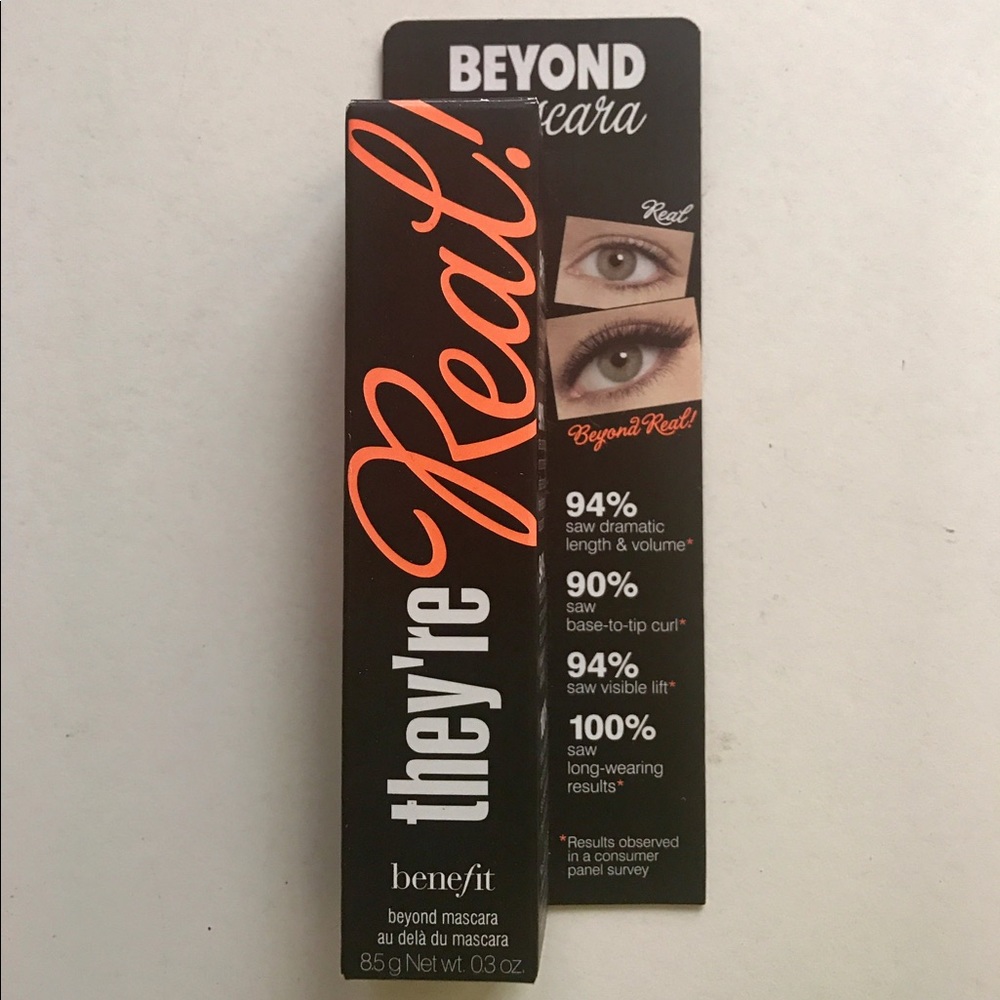 Benefit Mascara They're real Volumizing Lashes