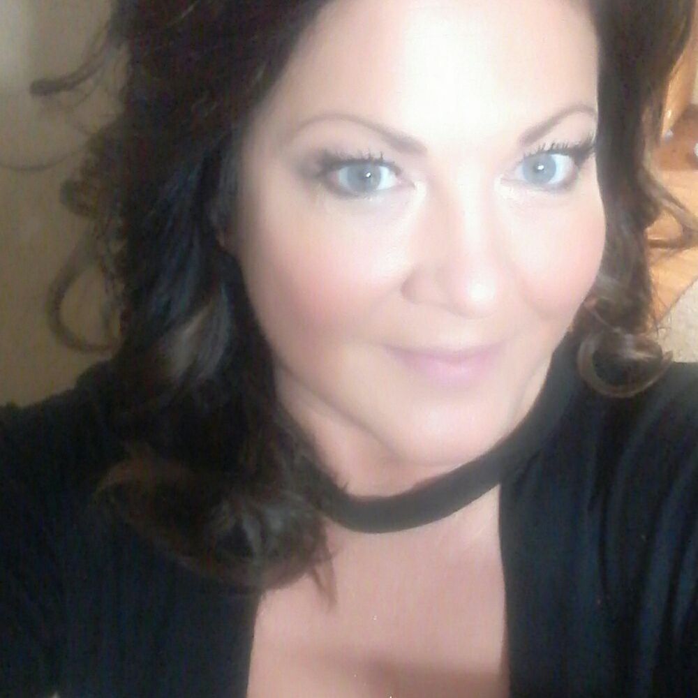 Meet your Posher, Deborah