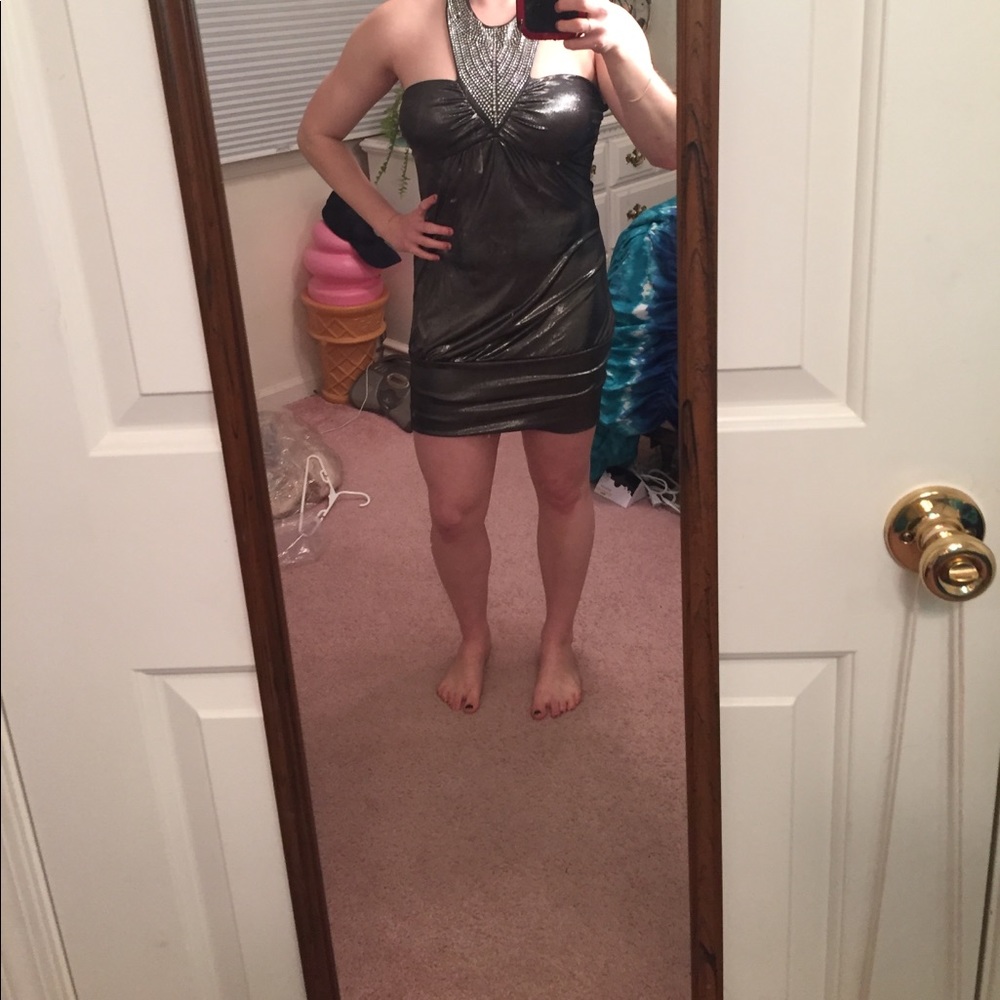 Metallic silver mini dress - Picture 2 of 3