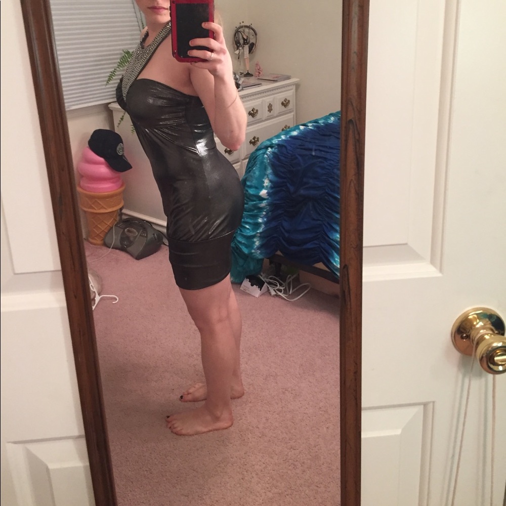 Metallic silver mini dress - Picture 3 of 3