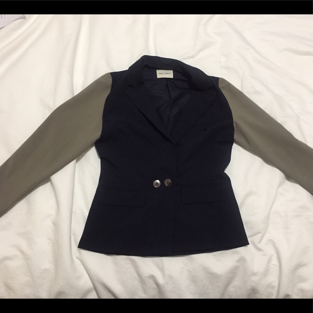 Color-Block Blazer. Women's. SM.