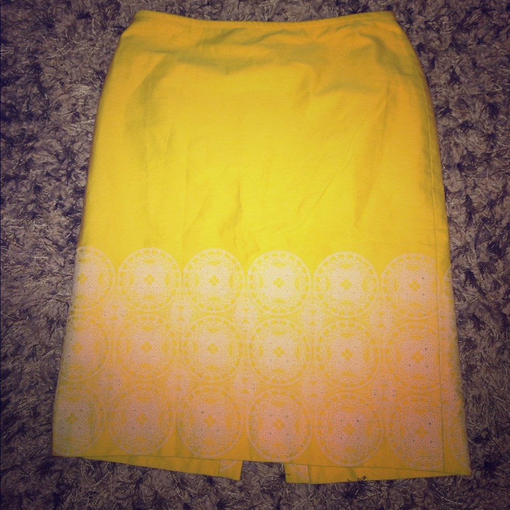 ⭕️Reduced❗️Talbots yellow skirt