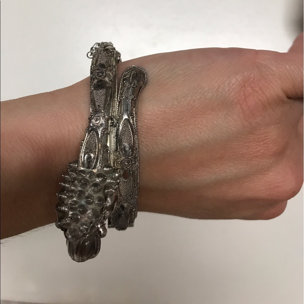 Antique Chinese silver Dragon bracelet - Picture 4 of 6