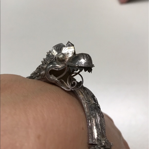 Vintage Jewelry - Antique Chinese silver Dragon bracelet